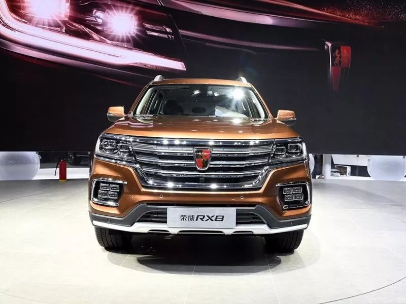荣威rx8上市,16.88万起,被称高颜值硬派suv