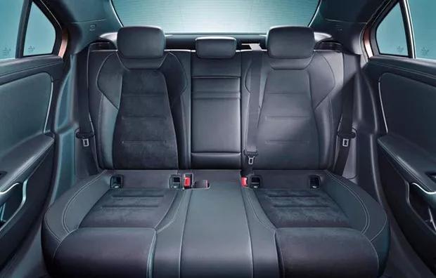 20万的奔驰轿车来了,豪华感很强有没有?