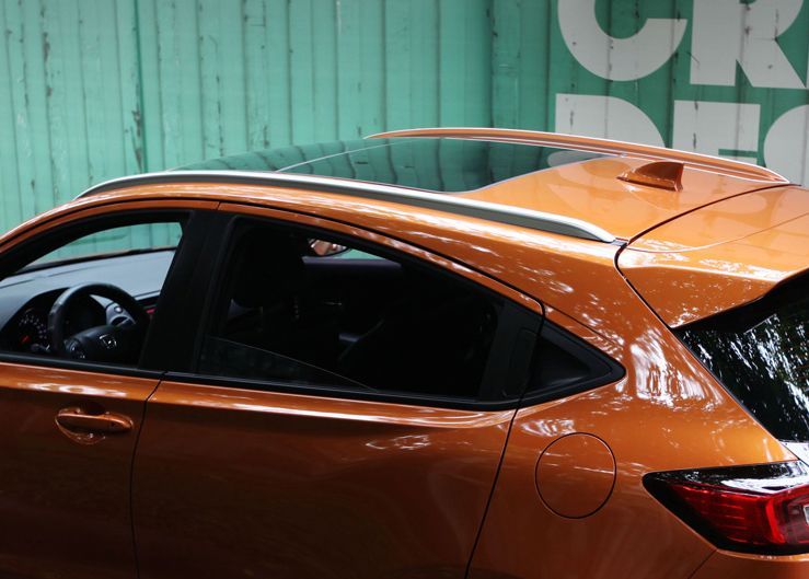 玩抖音,有机会免费获取流光侧裙or流光踏板哦