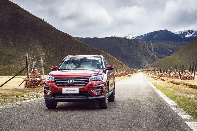 长安CS85曝光,定位轿跑SUV,外形堪比宝马X4