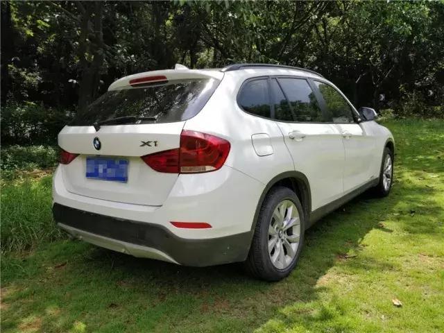 体验e84宝马x1它真能兼得情怀与实用