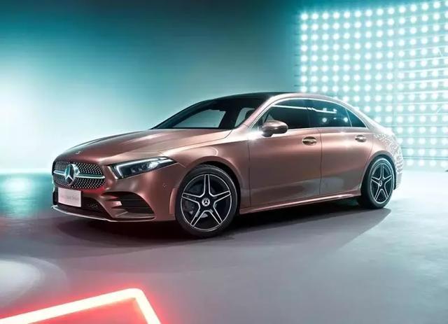 2018成都车展的新车再炫酷,也不够它们抢眼 2018成都车展的新车再炫酷,也不够它们抢眼