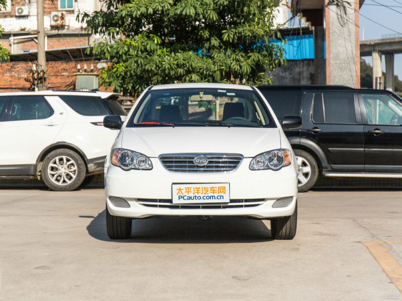 比亚迪宋对比比亚迪s7-比亚迪宋和比亚迪s7哪个好