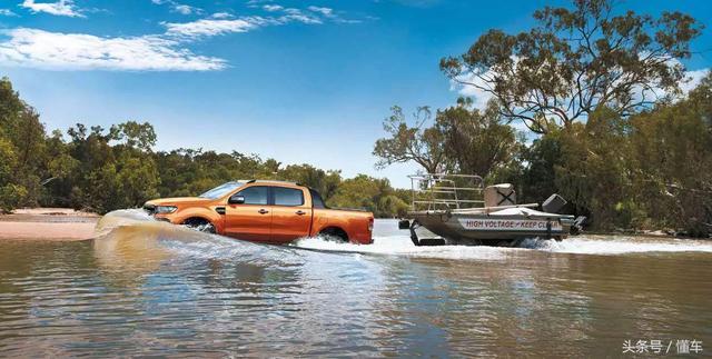 越野就选这3款车,便宜,空间大,比SUV更有范!