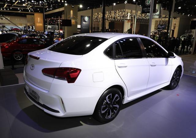 2018广州车展新车抢先看,想年底买车的你要留意了 2018广州车展新车抢先看,想年底买车的你要留意了