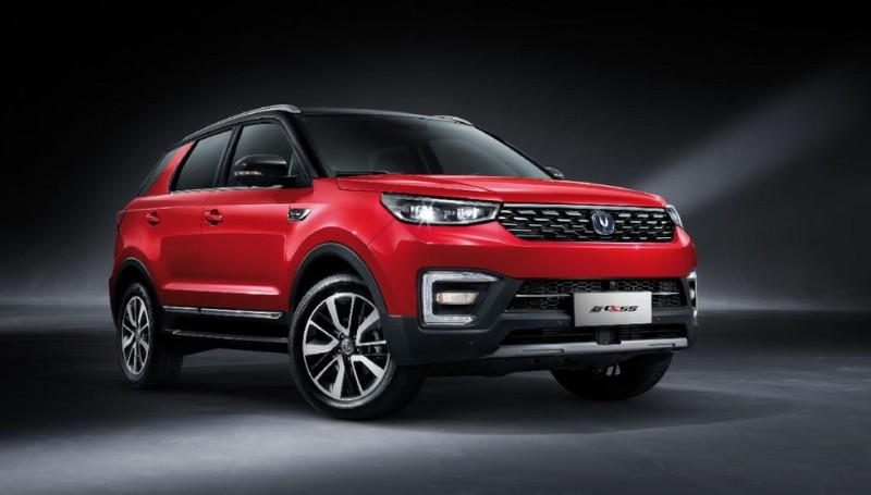 环比增长近五成,长安汽车智能化、新能源战略开始显效