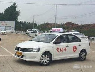 学车科目三路边起步操作顺序及换挡步骤