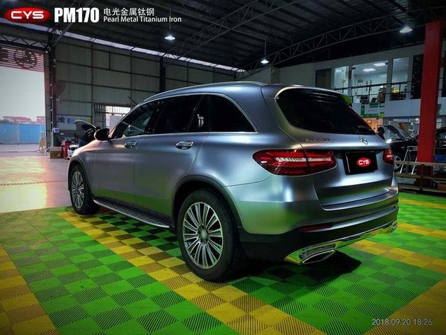 "年轻有为"的奔驰glca木纹改色!撼路者改3D木纹内饰图片