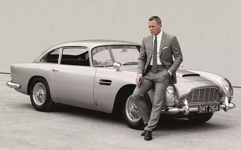 曾经是007邦德座驾astonmartindb系列70周年