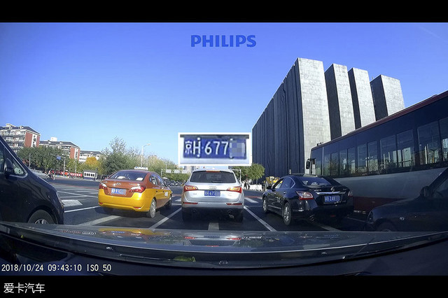 停车保安 飞利浦ADR900s vs盯盯拍MINI3