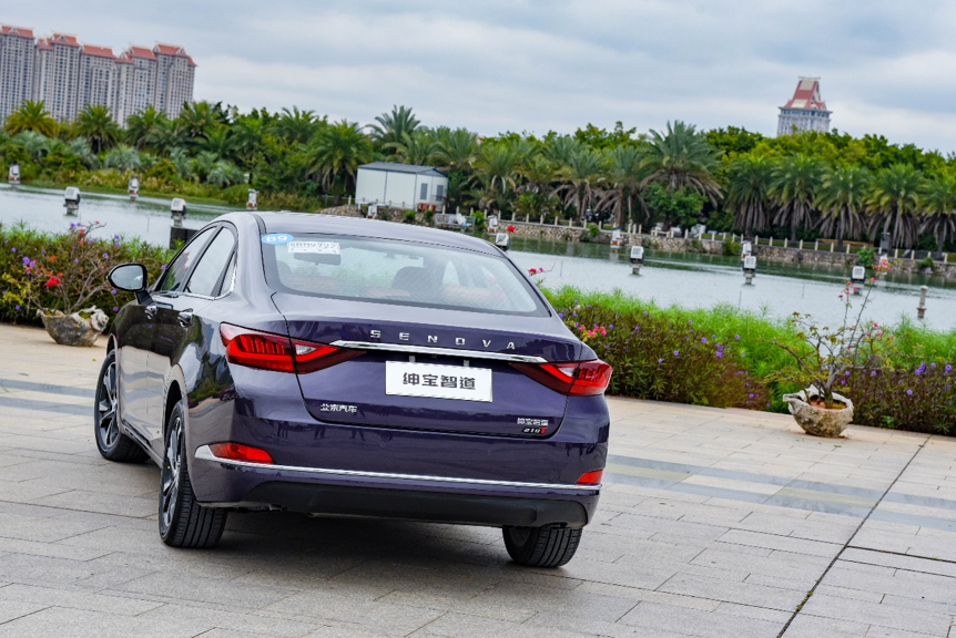 试驾北汽绅宝智道,预售8.99万元起,颜值,豪华感超出