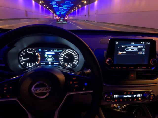 日产智控领航中国首测 第七代天籁征服8d魔幻都市重庆