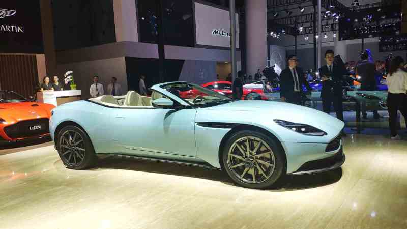 2019年成都车展阿斯顿马丁db11v8volante