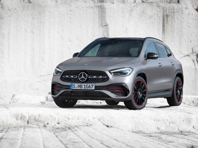 奔驰gla2002018款,2020款奔驰gla200 全新奔驰gla/amg gla 35 4matic发布