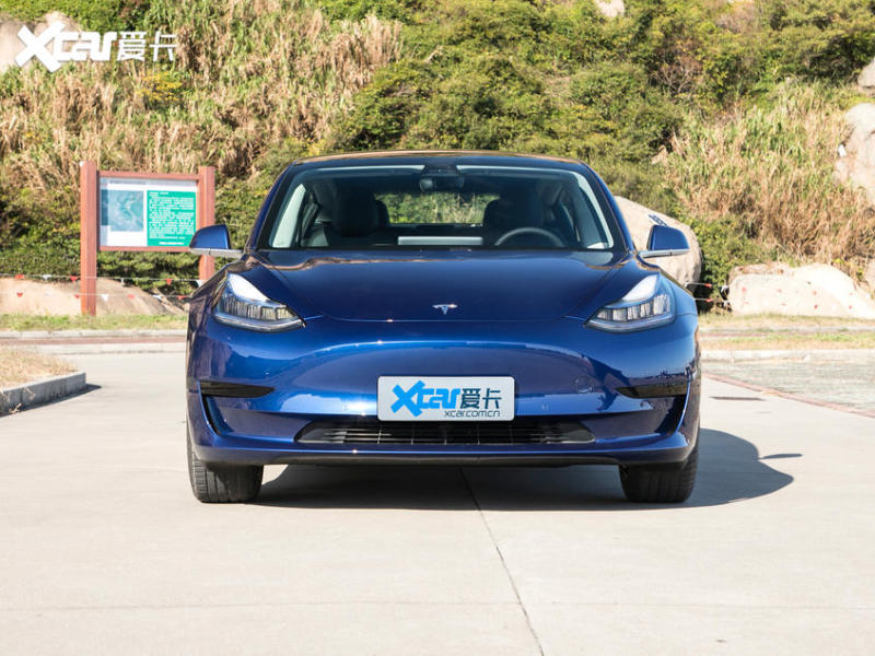 特斯拉新年送大礼 国产model 3不到30万