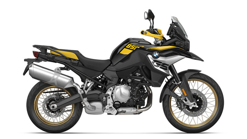 ktm790adv参数,ktm1290adv参数 国产,进口大排拉力混战,降价后的ktm790adv竞品横评
