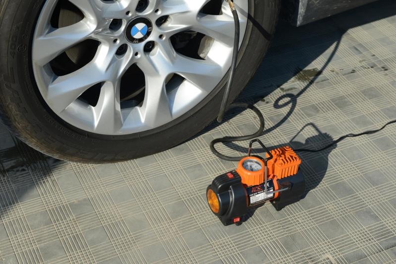 车载轮胎充气泵,该怎么选?