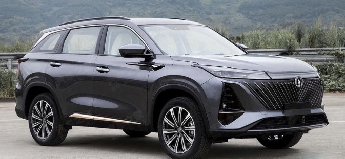 长安cs75plus第二代车型发布剑指哈弗h6