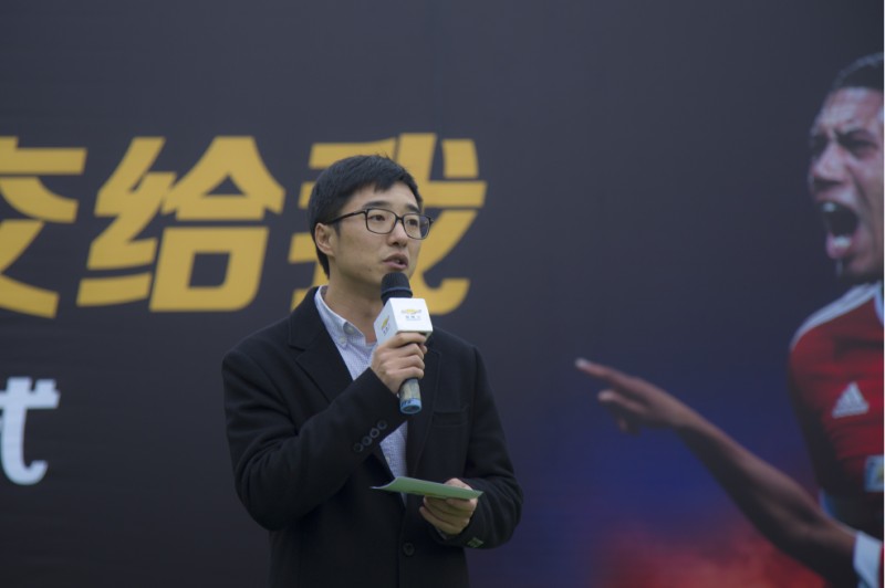 雪佛兰冠名武汉城市主场汉阳江滩足球场活动圆