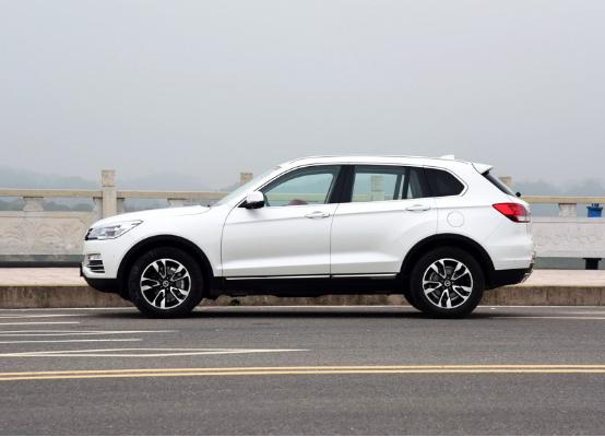 轴距2米81还是欧派SUV，卖8万比陆风X7好太多还不输逼格