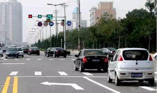 科目三考试,教你如何从容地通过路口 科目三考试,教你如何从容地通过路口