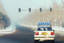 科目解读：侧方停车尺寸要求