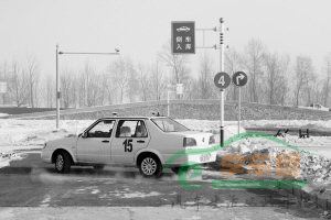 莫慌：小路考偶遇中途停车2.jpg