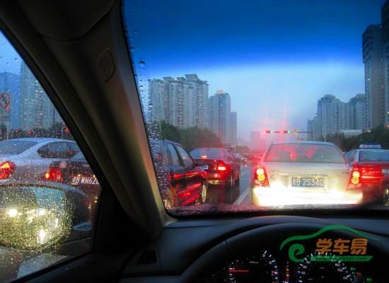 新手上路如何安全跟车