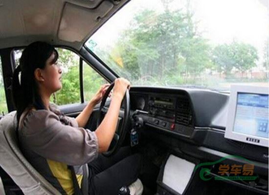 请让学车多一些真诚少一些欺骗