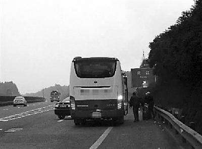 八种行为将吊销驾照