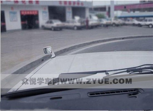 曲线行驶，学会运用方向盘就够了！