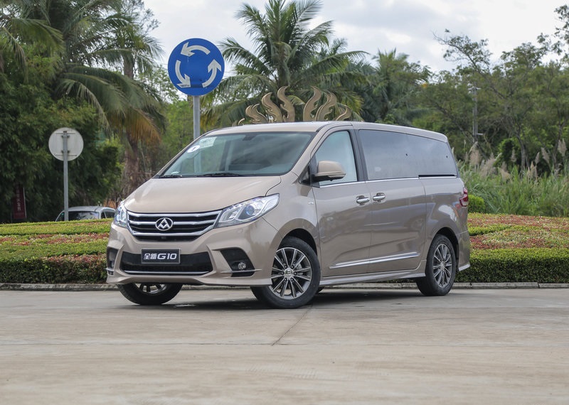 售价22.98万元 上汽大通g10新车型上市