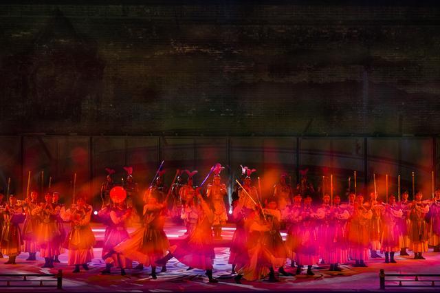 梦回大唐-南门迎来《<a href=https://mengchangan.piao029.com target=_blank class=infotextkey>梦长安</a>》首演（原创摄影）