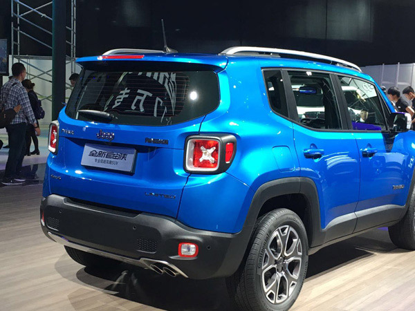 车展看什么?炫酷小型suv全新jeep自由侠