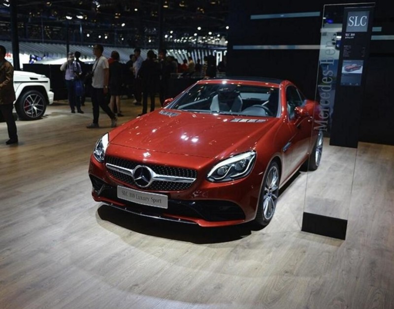 搭载1.6t发动机 奔驰将在欧洲推出slc 180
