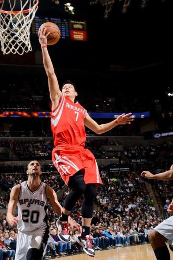 不老石佛骑扣2.1米长人 轰30 5迎两大里程碑