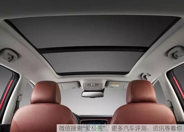 新车搭载YunOS for Car系统,大量荣威RX5内饰图曝光 新车搭载YunOS for Car系统,大量荣威RX5内饰图曝光