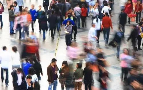 中国人为何逃离不开北上广?