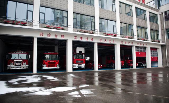 驾考科目二为什么要学习倒车入库？正着开入车库为什么就不行？