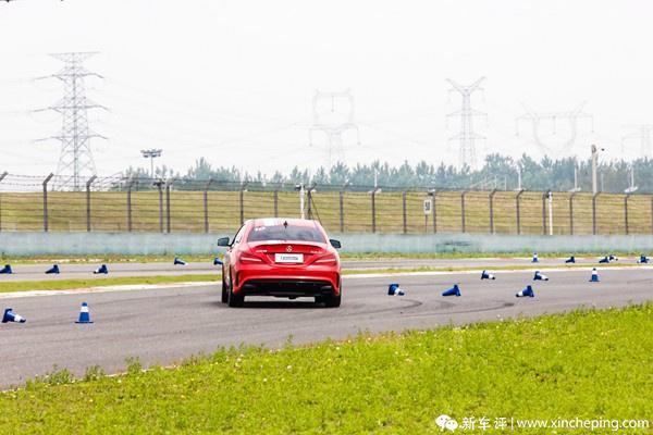 享受运动的快乐 米其林PS4和PS4S赛道体验 享受运动的快乐 米其林PS4和PS4S赛道体验