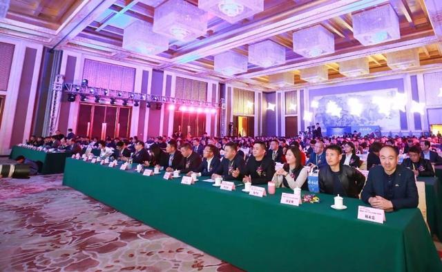 慧聪网2017年度汽车用品品牌盛会千人汇聚,万众瞩目 慧聪网2017年度汽车用品品牌盛会千人汇聚,万众瞩目