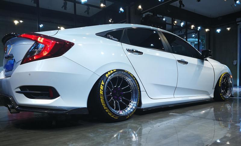 放弃高尔夫gti选择思域10代,家用车改装之后照样可以很骚气