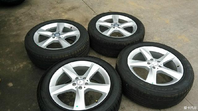 为什么奔驰宝马用防爆胎,而奥迪却不用?