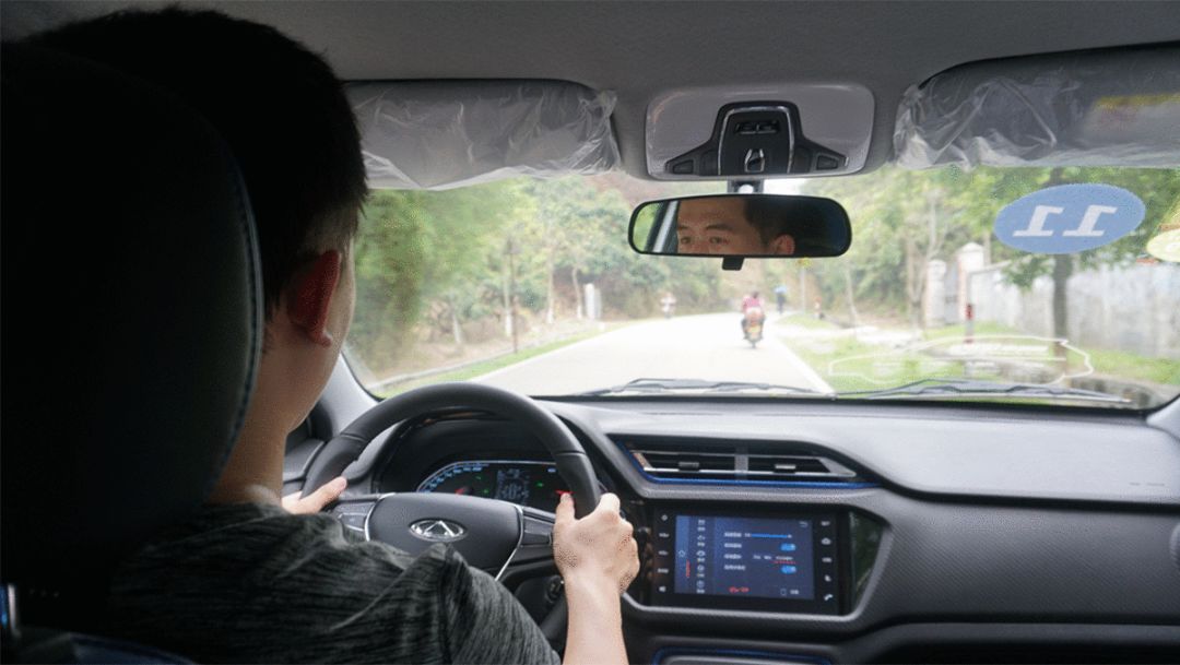 国目前能开车的驾驶员很多,会开车的"老司机"却不多