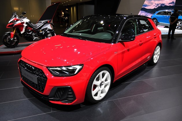 【图】2018巴黎车展:奥迪全新a1首发亮相 钢炮气息十足 - 小猪二手车