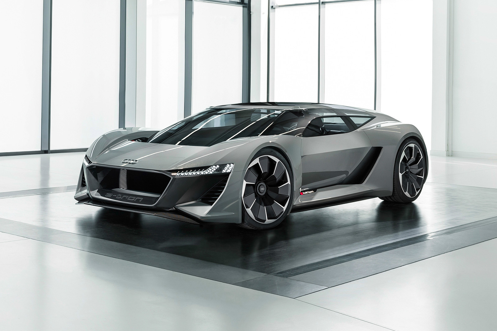 限量50台 奥迪pb18 e-tron纯电超跑车型将量产