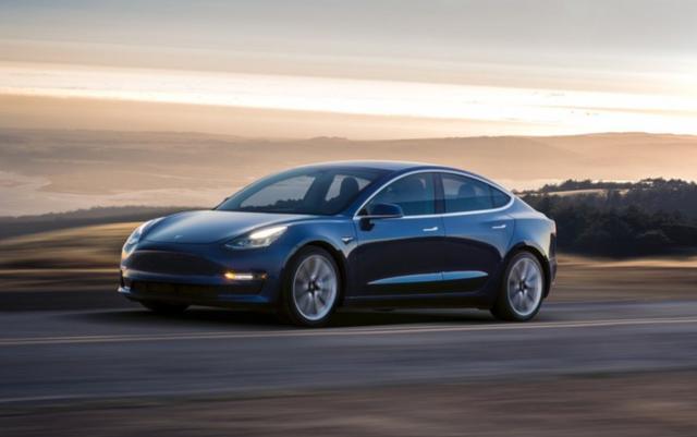 特斯拉独资国产,上海工厂一年产25万台,三十万