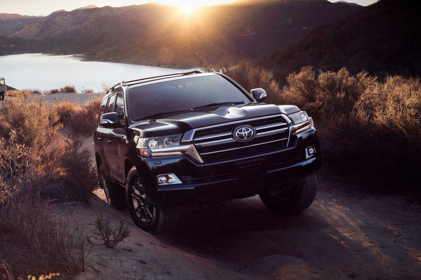 丰田2015款 兰德酷路泽(进口) 4.6l v8 中东限量版