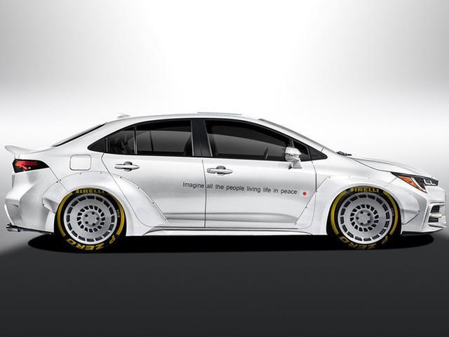 还说它是买菜车?卡罗拉推性能版,搭2.0T引擎,动