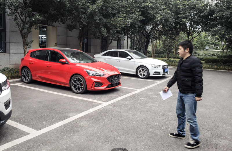 重庆再见,腿长175的QQ姑娘(2)